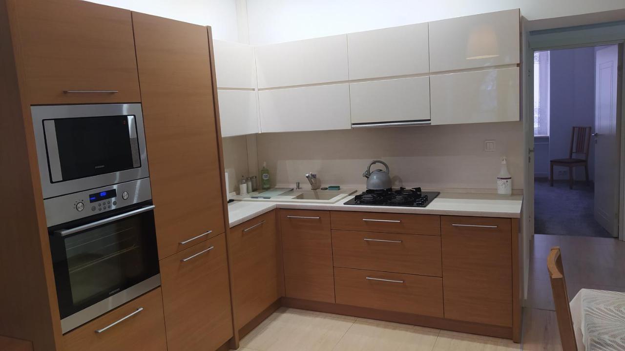 Apartament Szczesliwicka Warszawa Exteriör bild